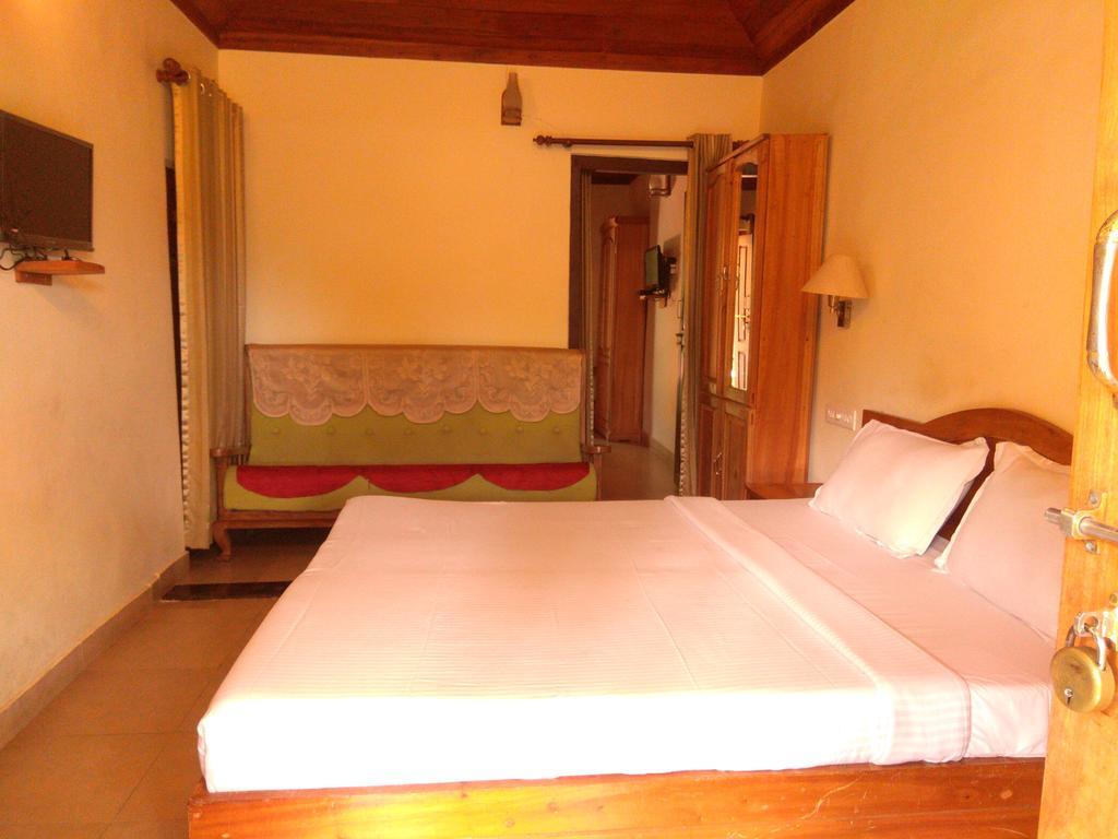 Green Court Cottage Thekkady Buitenkant foto