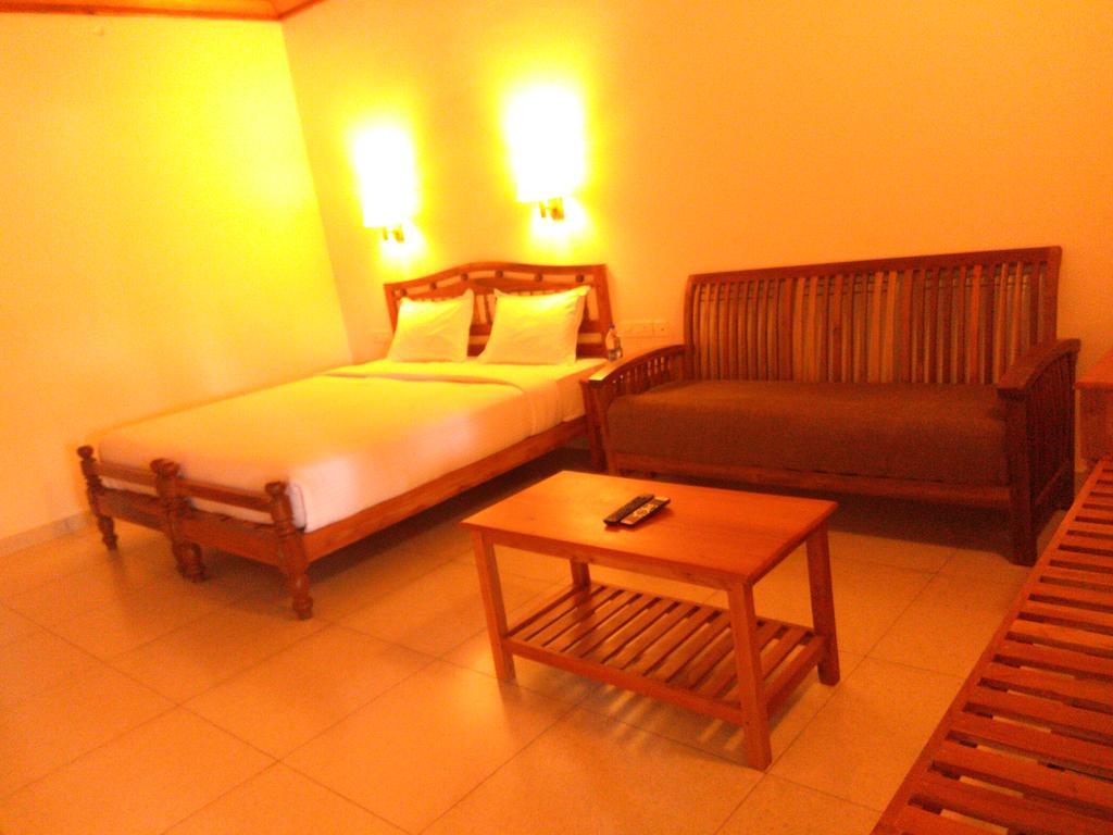 Green Court Cottage Thekkady Buitenkant foto